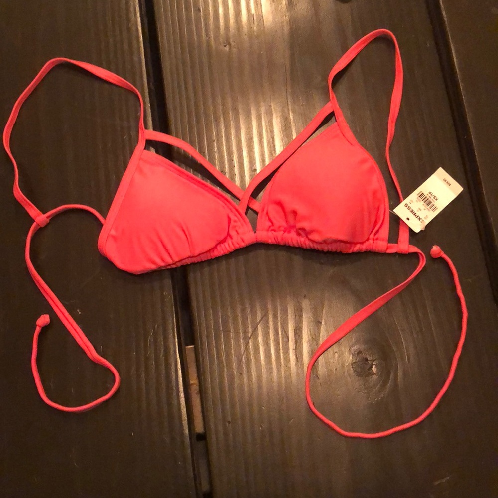Pink Bikini - Picture 2 of 5